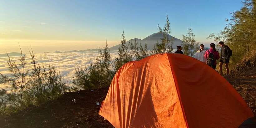 2 days 1 Night Camping at Mount Batur for sunset & sunrise - Pickup timing and the climb from the first step