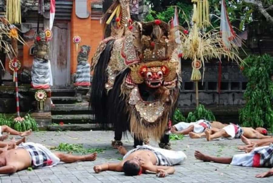 Bali : Highlight of Ubud Culture, Temple and Batur Volcano - Celuk silver village: souvenirs that feel earned