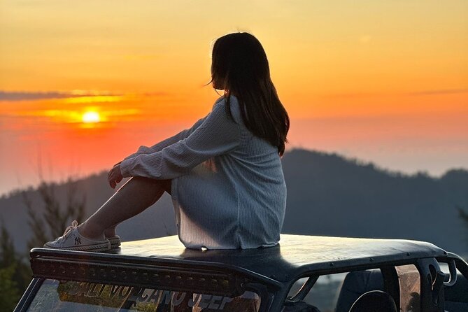 Bali: Mount Batur Jeep Sunrise & Hot Springs - All Inclusive - Riding Up to the Sunrise Point: Classic Jeep + Breakfast Views