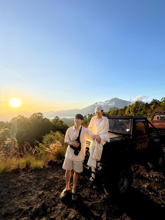 Bali: Mount batur jeep sunrise & natural hot springs - Coffee tasting at the civet coffee plantation: a small stop with big local flavor