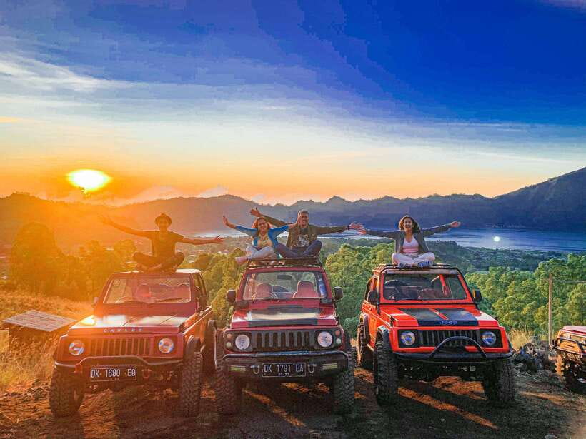Bali: Mount Batur Jeep Sunrise with Transfers & Breakfast - The Dawn Summit Stop: Sunrise Views and Photo-Friendly Timing