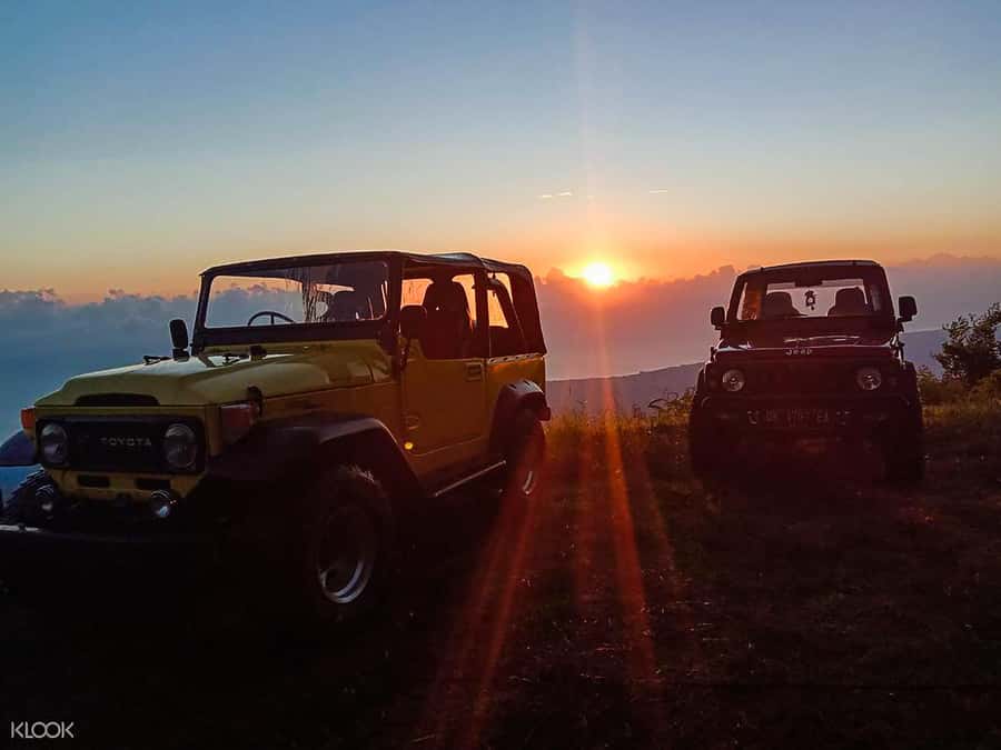 Bali/Mount Batur: Private Sunrise Jeep Tour & Hot Spring - Bali Sunrise Without the Hike: How the Private Jeep Day Feels