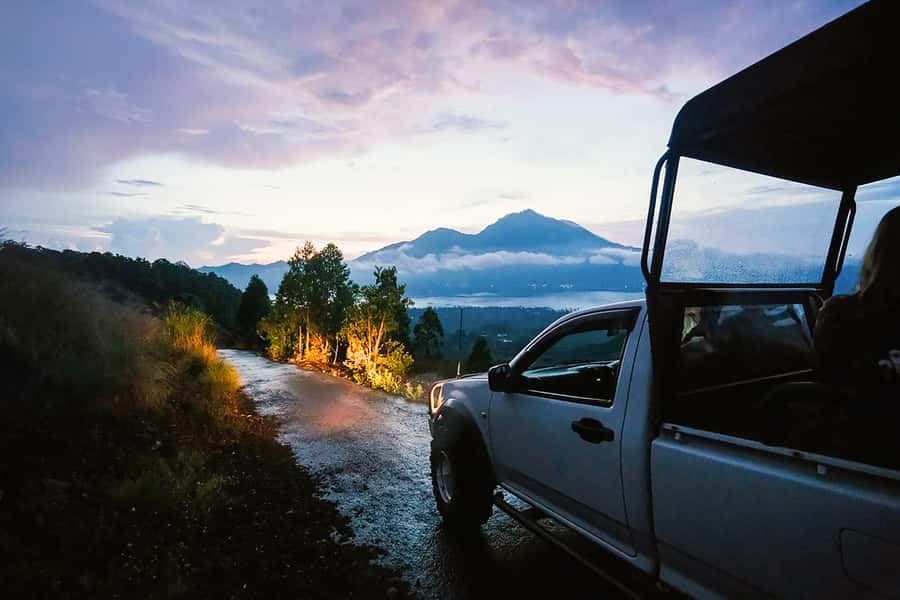 Bali/Mount Batur: Private Sunrise Jeep Tour & Hot Spring - What to Pack for a Comfortable Sunrise to Hot Spring Day