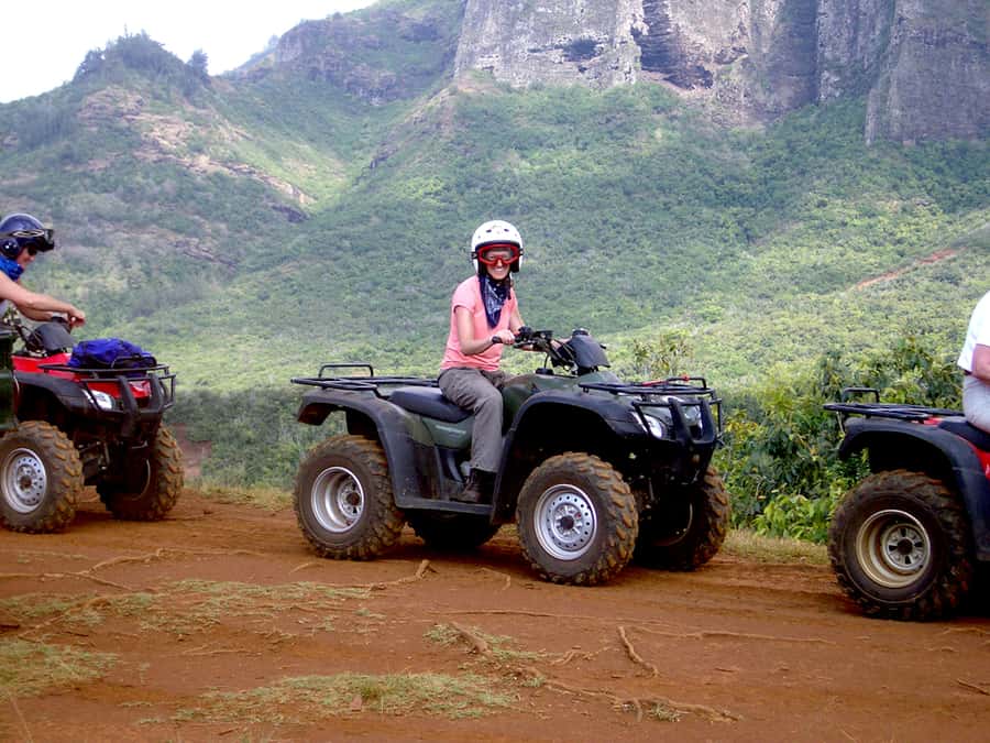 Bali: Mount Batur Quad Bike Tour and Natural Hot Springs - The quad ride: semi-automatic bikes, lava paths, and lots of photo chances