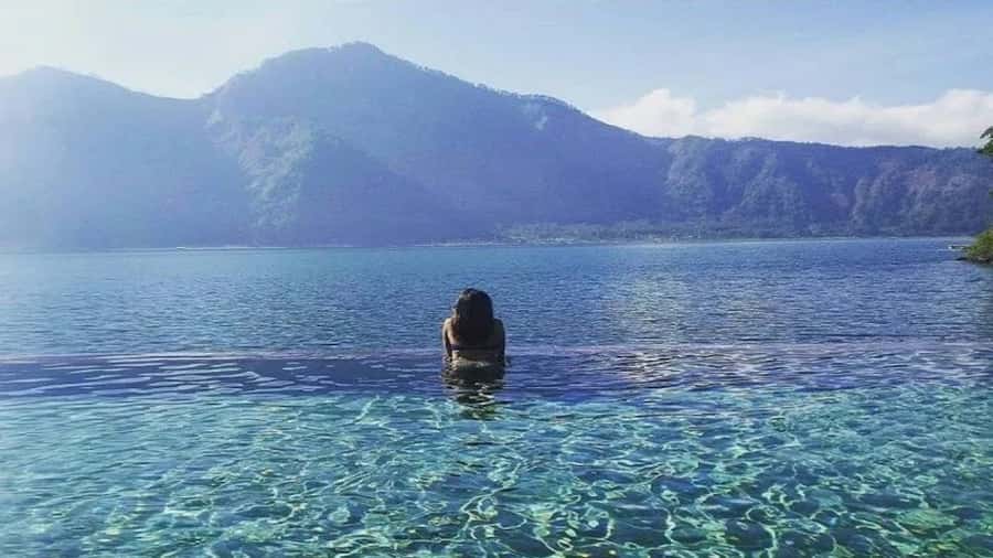 Bali: Mount Batur Quad Bike Tour and Natural Hot Springs - The Mt. Batur Lounge rinse-up: showers, modern toilets, and hot drinks