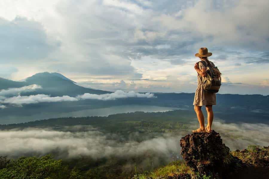 Bali: Mount Batur Sunrise Hike and Hidden Waterfall - Mt. Batur Lounge: Showers and Tea After You Earn Them
