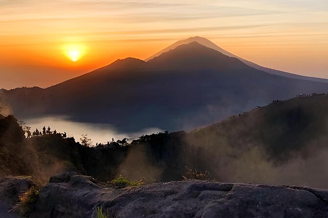 Bali Mount Batur Sunrise Hike and Natural Hot Spring - Timing, weather, and what to plan for on the day