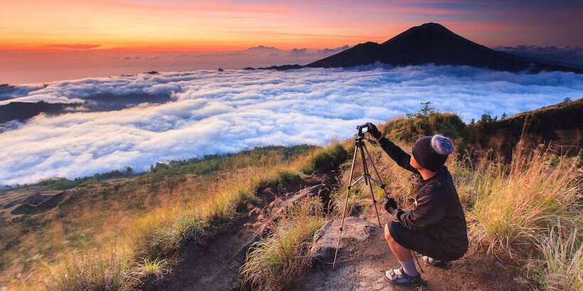 Bali: Mount Batur Sunrise Hike Guided Tour - Pickup and the van ride to the mountain: setting you up for sunrise