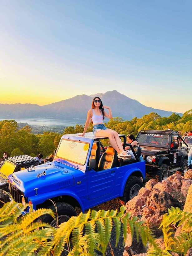 Bali: Mount Batur Sunrise Jeep Tour with Hot Springs - Coffee plantation visit and tasting: a calmer close to an active morning