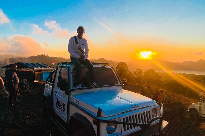 Bali: Mount Batur Sunrise Jeep With Guide - Breakfast, Entrance Fees, and AC Vehicle Value for $18