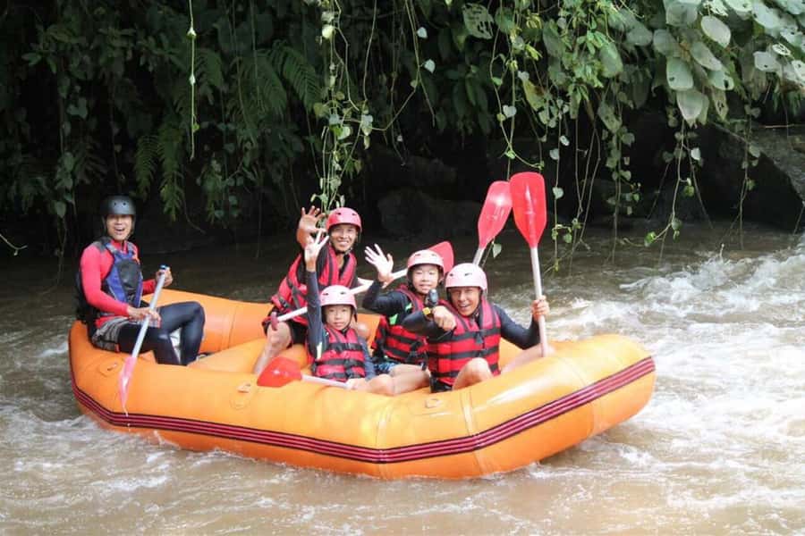 Bali: Mount Batur Sunrise Trek and White Water Rafting - What You’ll See at Sunrise: Lake Batur and Mount Rinjani
