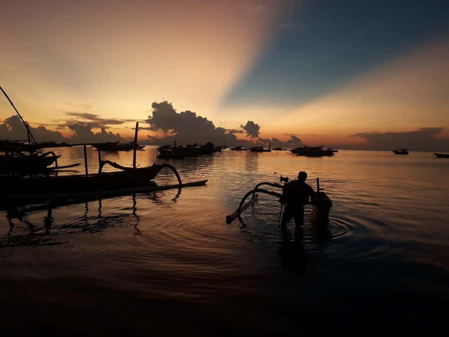 Bali: Mount Batur Sunrise Trek & Lake Batur Canoe Tour - Coffee Plantation Stop: A Cultural Detour That Fits the Route