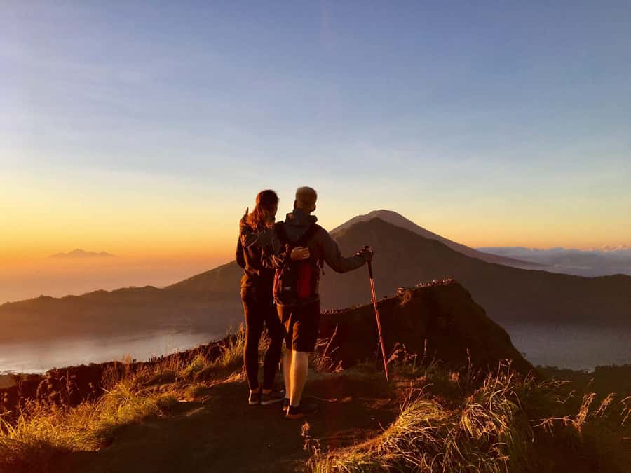 Bali: Mount Batur Sunrise Trek & Lake Batur Canoe Tour - The Pre-Dawn Climb: How Long It Takes and What It Feels Like