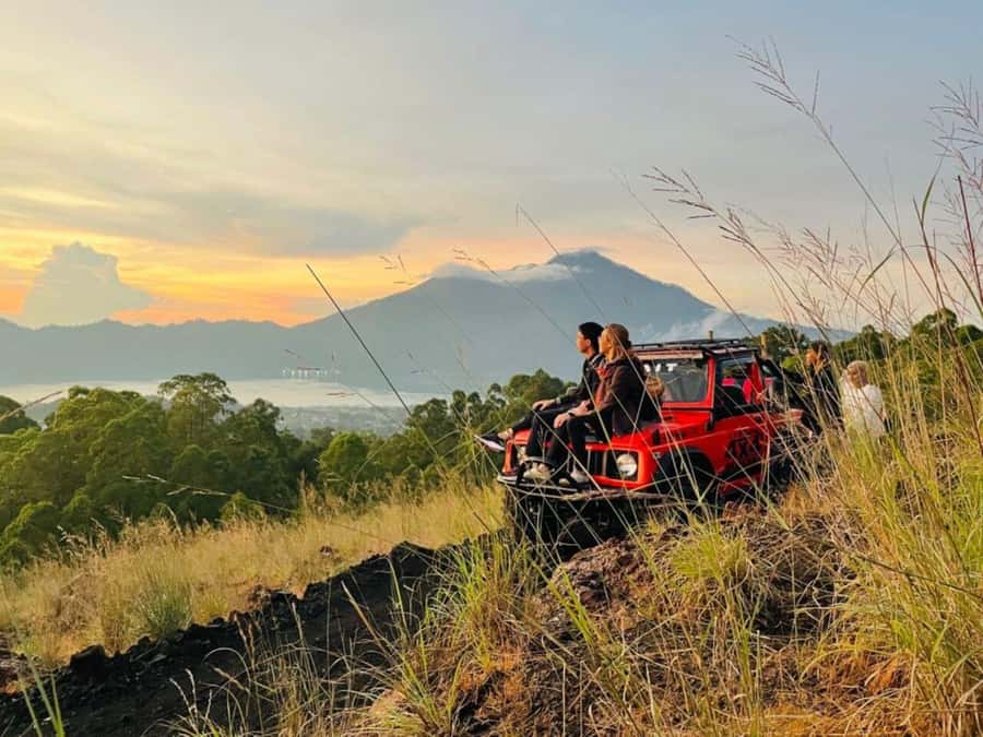 Bali: Mt Batur Jeep Sunrise & Taman Sari Waterfall Tour - Pickup, shared seats, and what early means when you are chasing sunrise
