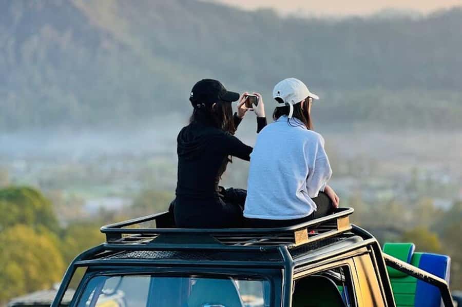 Bali: Shared Mount Batur Sunrise Jeep Tour with Hot Springs - Key highlights worth waking up for