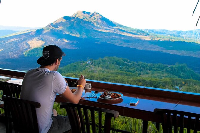 Bali Tour: Cepung Waterfall, Penglipuran Village, & Mt Batur View - Stop 2: Penglipuran Village and the Feel of Old Bali Life