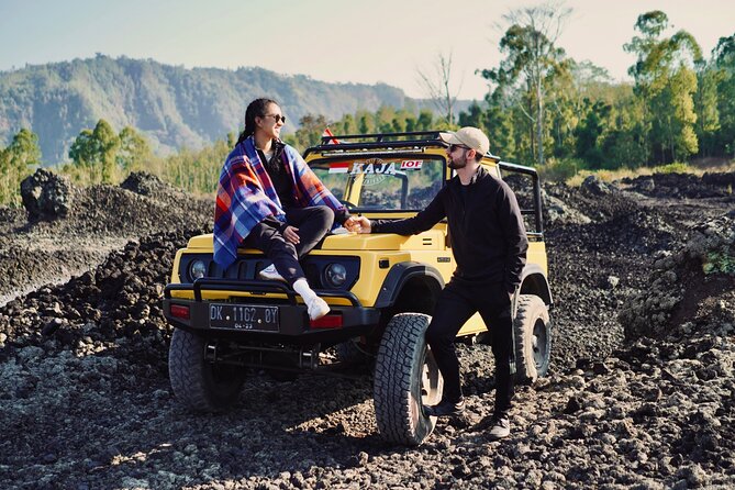 Batur Jeep Explore with Photographer - Black Lava and Black Sand: the photo stop you will not forget