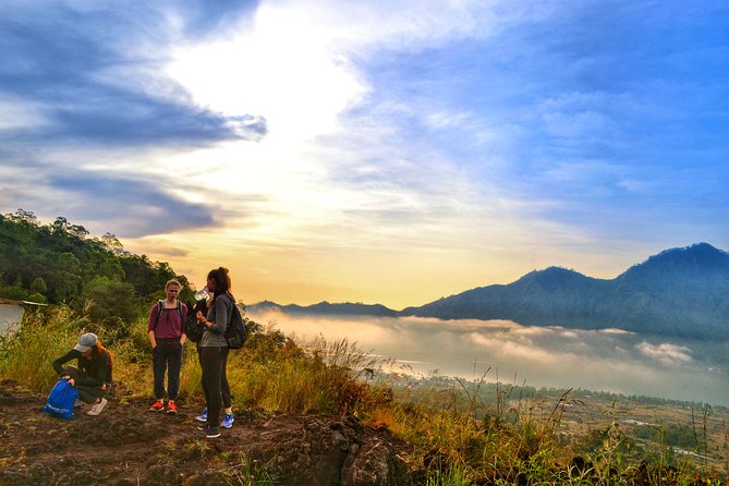 Batur Sunrise Trekking - On the crater rim: what you see at the top of an active volcano