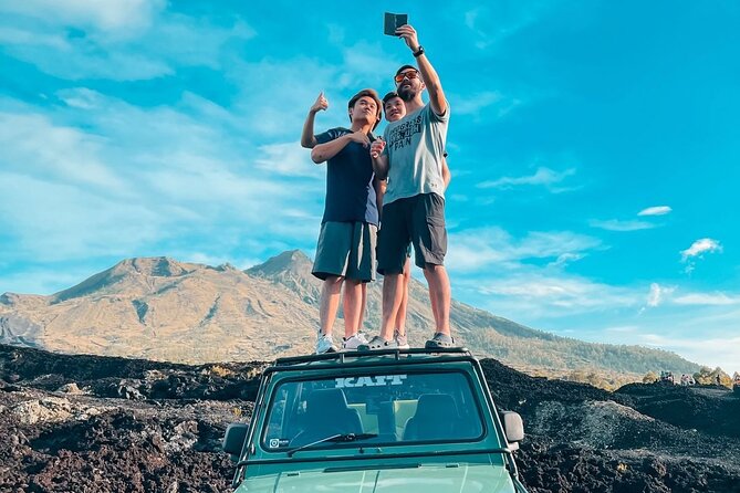 Batur Volcano Day Jeep And Hot Spring All Inclusive Private Tour - Inside the 4WD volcano experience: breakfast, briefing, and lava stories