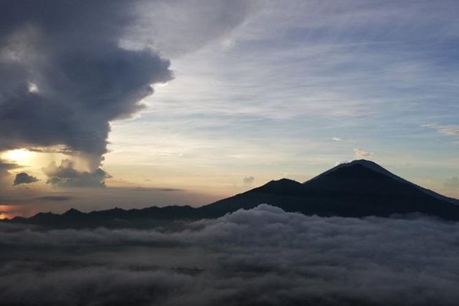 Batur Volcano Trekking - Stop 1 at Mount Batur: caldera views, Lake Batur, and photo time