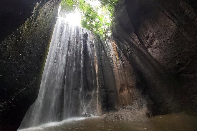 Day Trip Batur Volcano and 2 Beautiful Waterfall - Kintamani Under Mount Batur: Short Stop, Big Views, and Lunch at Your Pace