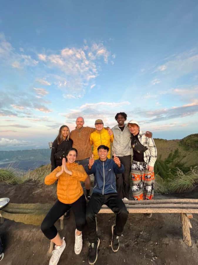 Experience the Majestic Mounth Batur Sunrise Trekking - Descending to Batur Natural Hot Spring: Recovery With Mineral Water