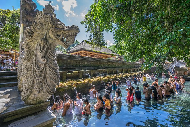 Highlights of Ubud & Mount Batur Volcano - Private Day Trip - Tirta Empul Temple Springs: Sacred Rituals, Crowd Reality, and Etiquette