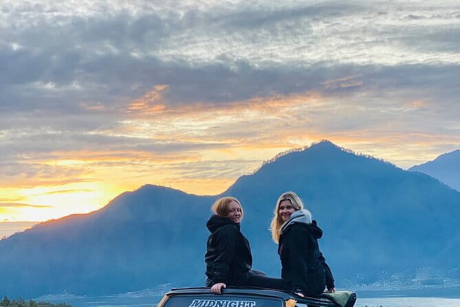 Jeep Mount Batur and Hot Springs with instagram fotos - Mount Batur Sunrise Stop: Rooftop Views, Breakfast, and Timing