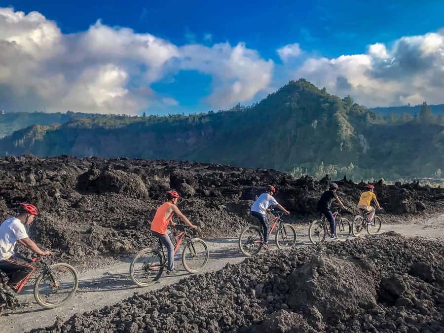 Mount Batur: Black Lava Cycling Tour w/ Natural Hot Spring - Coffee Plantation Stops and Lunch: Fuel for the Ride Home
