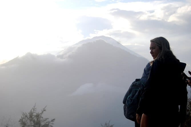 Mount Batur Hiking With Terraced paddy Field Visit - Your 1:30 am Start, Pickup, and What Fills the 10 Hours
