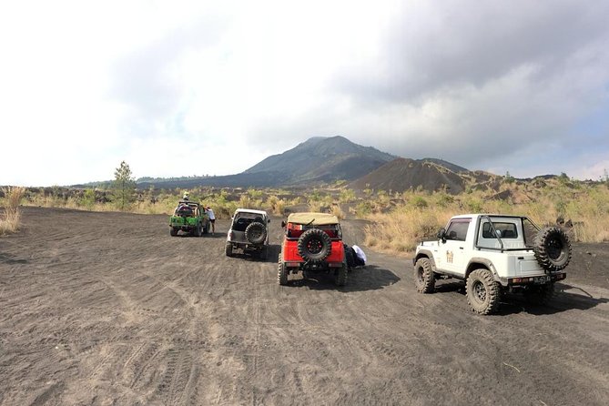 Mount Batur Jeep Sunrise & Overnight Glamping Experience - Off-road Jeep time on Mt Batur: sunrise point, lava fields, and Lake Batur views