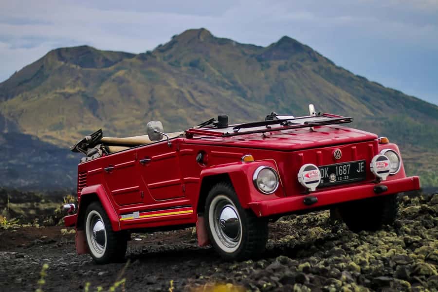 Mount Batur: Private Volkswagen Volcano Safari - Penelokan viewpoint stops and what the rim experience feels like