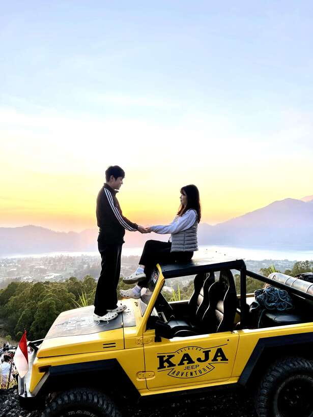 Mount Batur Sunrise and Black Lava Jeep Adventure - The Human Touch: Guides, Photographer, and Real-World Help