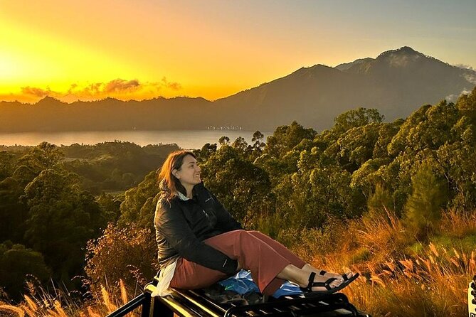 Mount Batur Sunrise by Jeep Combo Experience - Night hiking under the stars: what it feels like