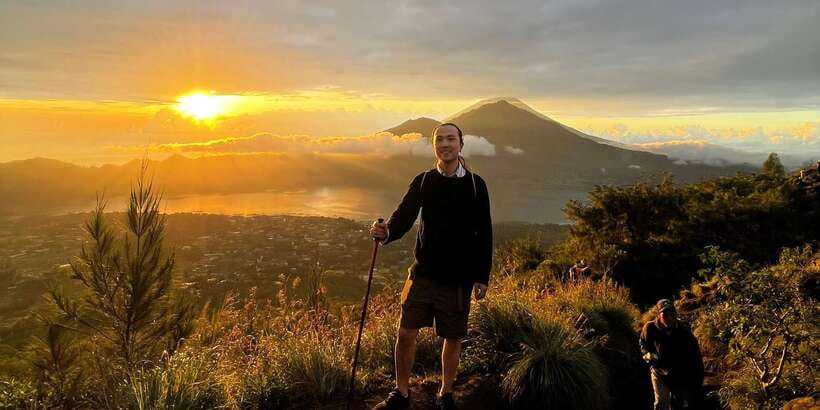Mount Batur Sunrise Hike Breakfast & Hotel transfer - Breakfast and hot drinks at the summit while you wait for sunrise