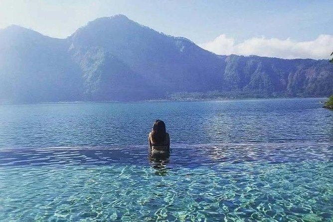 Mount Batur Sunrise Hike & Hot Spring (Private & All-Inclusive) - Lunch at Batur Sari Restaurant, with a mountain view