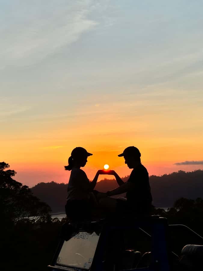 Mount batur: sunrise tour by 4wd & black lava - A 4WD Jeep Sunrise, No Stair Climb Required