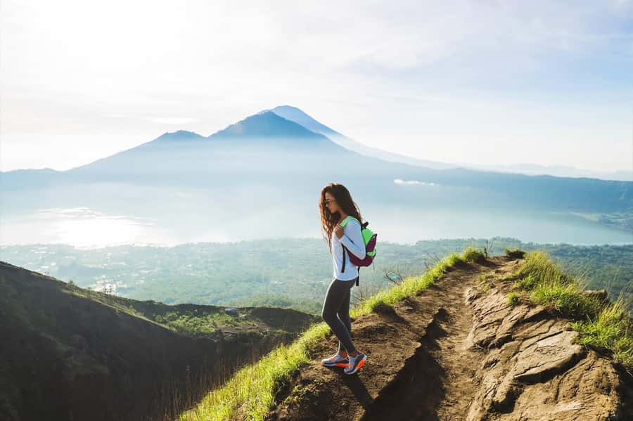 Mount Batur Sunrise Trek & Hot Springs Tour - The night hike: what the 1.5-hour climb actually feels like