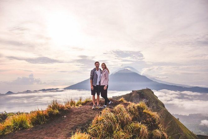 Mount Batur Sunrise Trekking - Pickup, the air-conditioned car, and your pre-dawn reality check