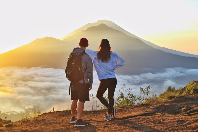 Mount Batur Sunrise Trekking - All Inclusive - Stop 1: Mount Batur sunrise and volcano-cooked breakfast