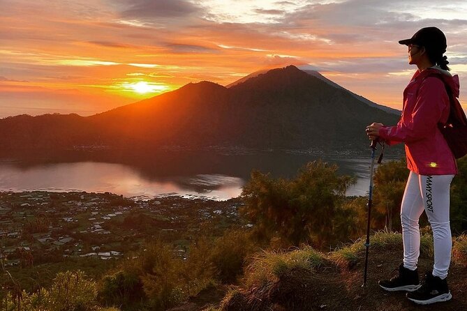 Mount Batur Sunrise Trekking - All Inclusive - Descent viewpoints: Lake Batur and caldera drama