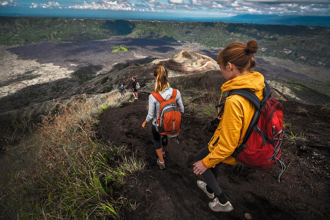 Mount Batur Sunrise Trekking and Rice Terrace Adventure - Pickup options, small-group vibe, and what to expect in transit