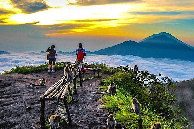 Mount Batur Sunrise Trekking - Free WiFi - Stop 1: Mount Batur sunrise viewpoint and crater time