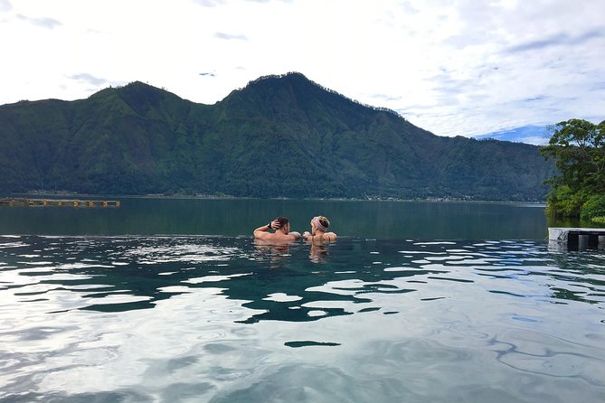 Mount Batur Sunrise Trekking & Natural Hot Spring - All Inclusive - Down to Batur Natural Hot Spring: Towels, Lockers, and Rinse Time