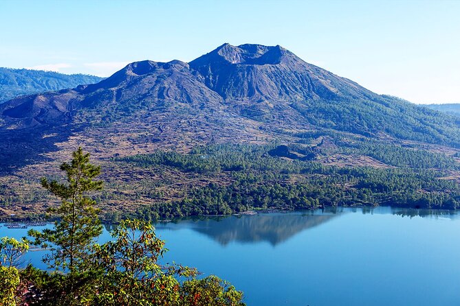 Mount Batur Sunrise Trekking With Breakfast on The Top - The climb at night: what the Mount Batur summit hike demands