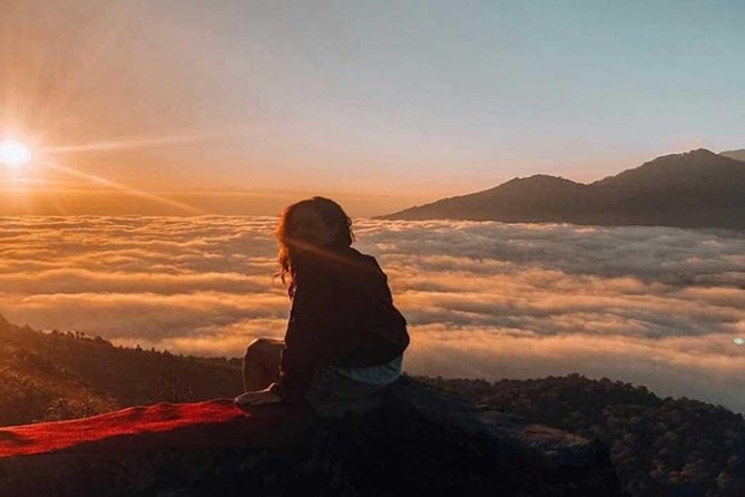 Mount Batur Sunrise Trekking With Guide & Breakfast - The Climb Up Mount Batur at 04:00 AM