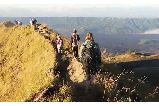 Mount Batur Sunrise Trekking with Hotel Transfers - Guides Like Komang and Ketut: What Good Help Feels Like