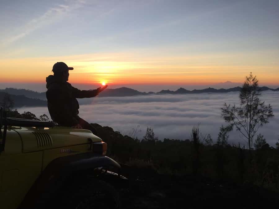 Mount Batur: Sunset/Sunrise 4WD Jeep Tour with Photographer - The Jeep Ride Itself: What You Feel, What You See