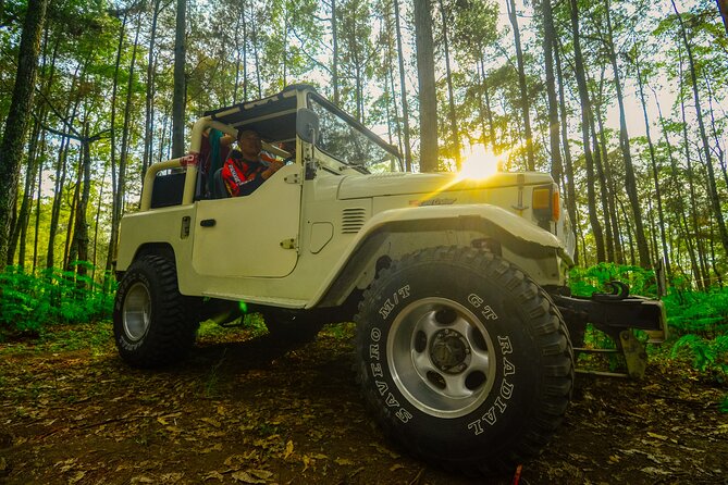 Mount Batur Trekking by 4wd Jeep - The early schedule, from Ubud pickup to the hot spring soak