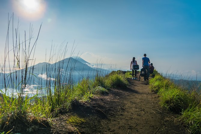 Mount Batur Volcano Sunrise Trekking - All inclusive - Pickup, group trekking, and what all inclusive means for value